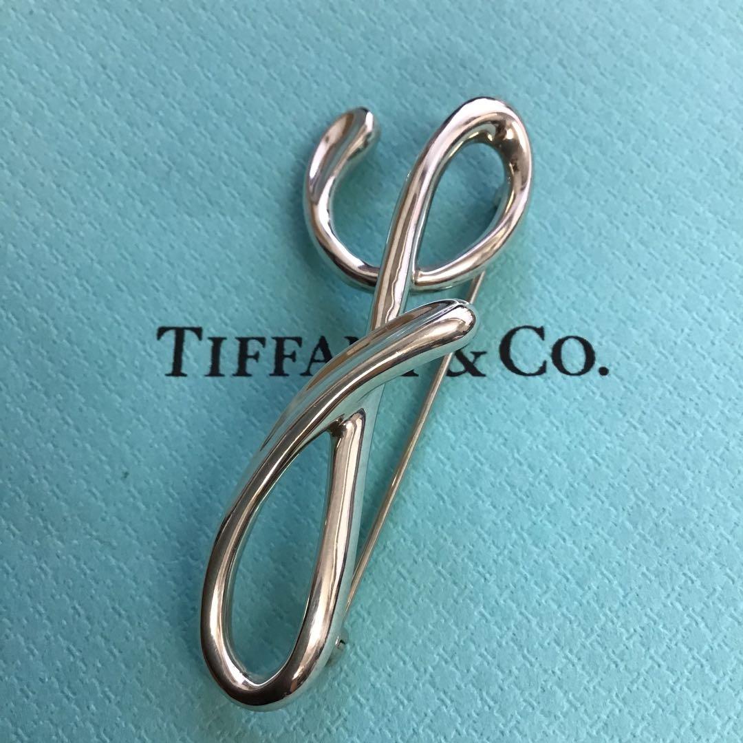 ❣️ティファニーTiffany & Co.❣️シルバーブローチ　イニシャル　Y Tiffany＆Co ティファニー イニシャルブローチ アルファベット i