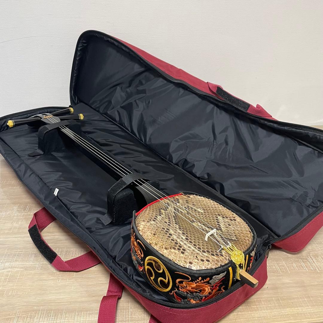 沖縄三線 本蛇皮 三味線 胴巻き 和楽器　★ソフトケース付き★