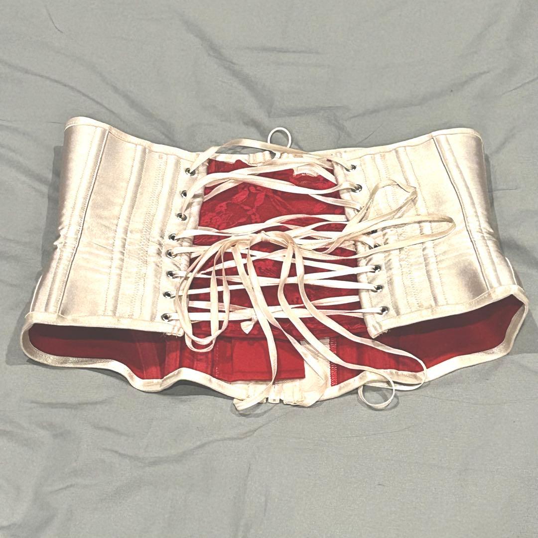 元鈴木さん Kimberly コルセット ピンクシャンパン