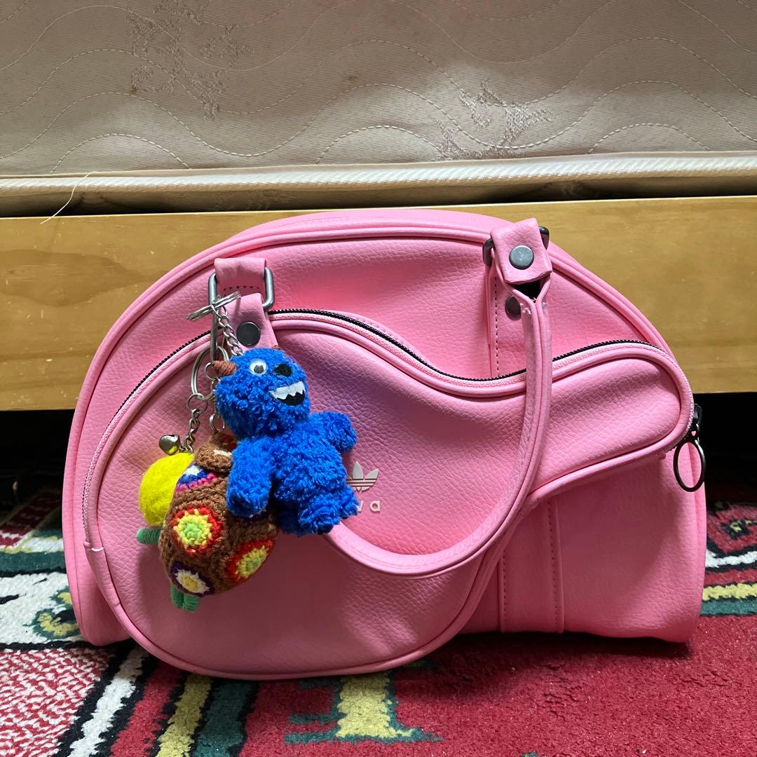 lotta volkova × adidas バッグ ピンク