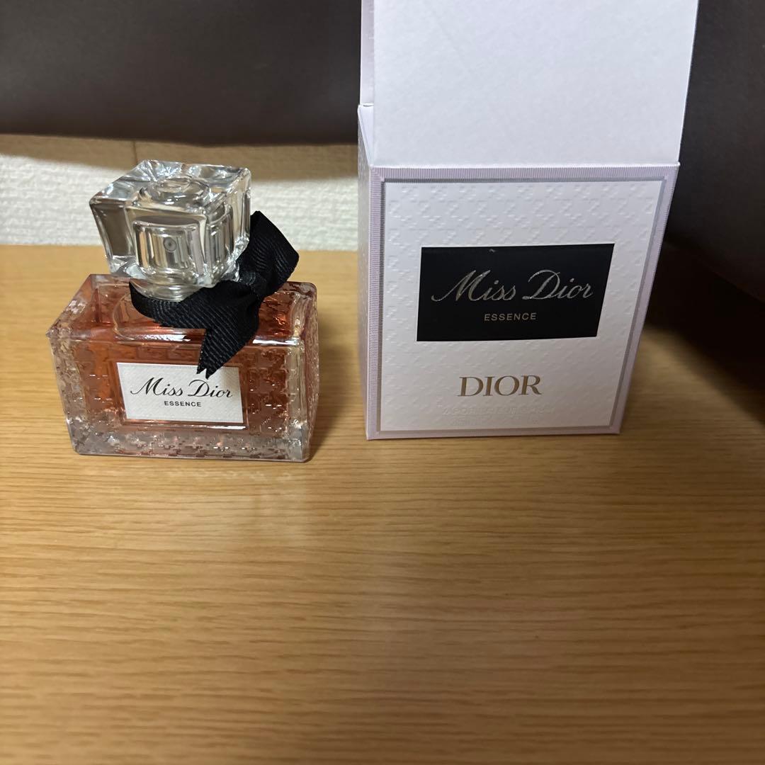 ミス ディオール エッセンス パルファン 35mL