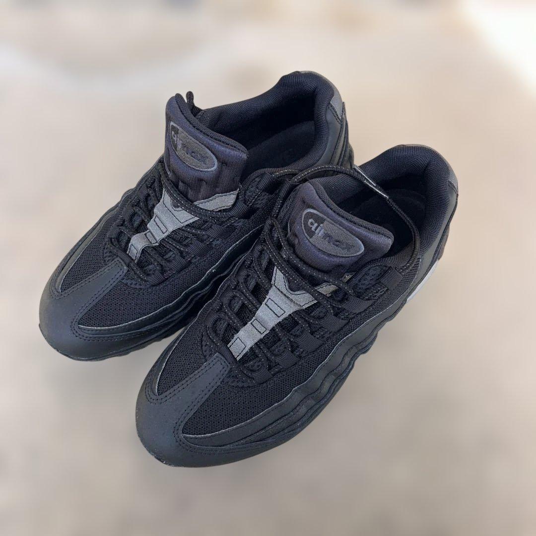 靴 NIKE AIR MAX 95 BIG BUBBLE Nike Air Max 95 Big Bubble Women's Shoes with Reflective Design