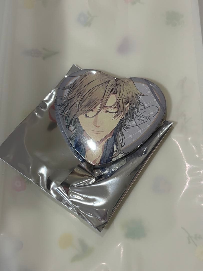 ピオフィオーレの晩鐘 ピオフィ ハート缶バッジ ステラワース アンリ