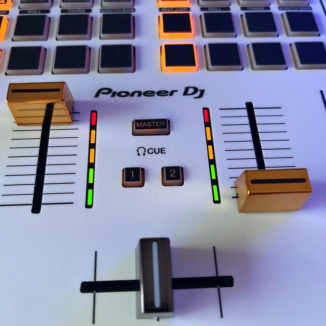 最終値下げ！！DDJ REV1とキャリーバッグ - メルカリ