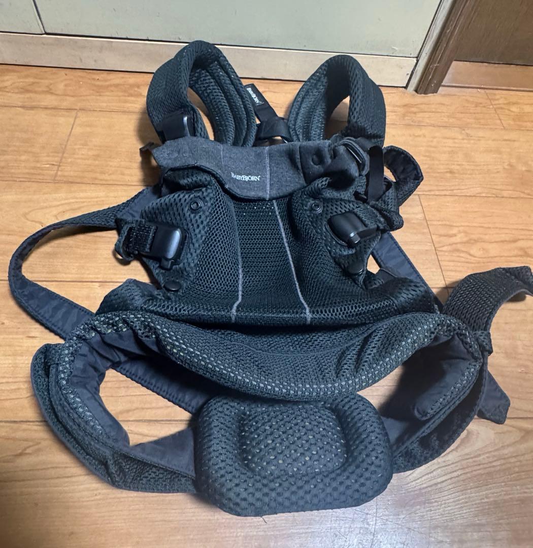 ベビービョルン ハーモニー メッシュ抱っこ紐