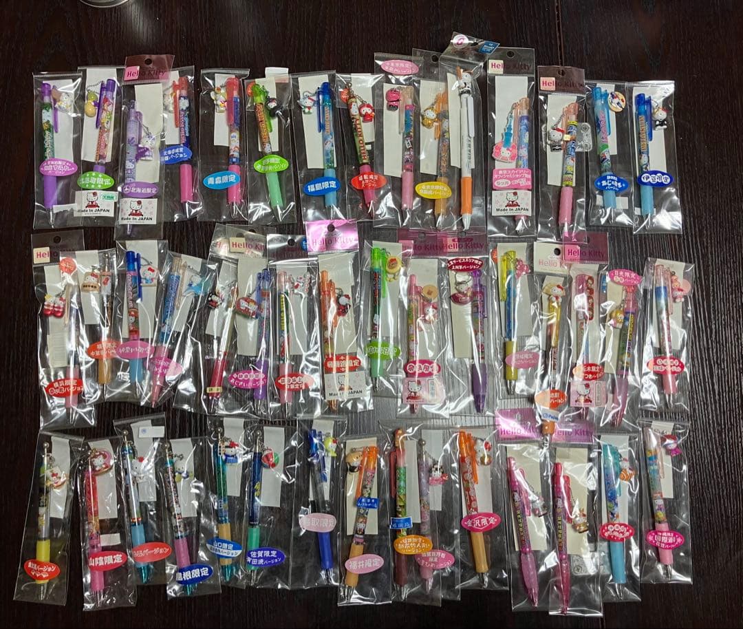 ご当地ハローキティボールペン46本まとめ売り