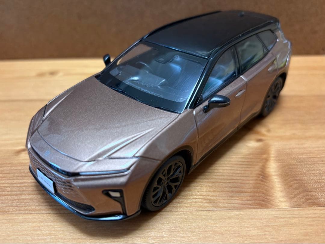 クラウンエステート プレシャスブロンズ×ブラック