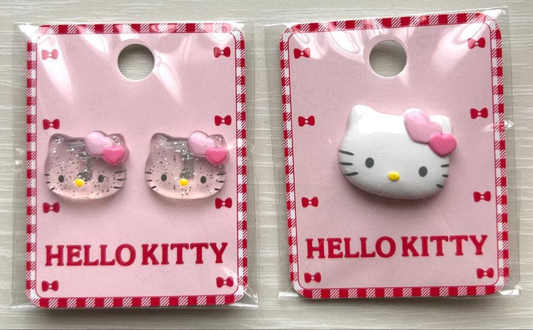 ハローキティ 2003,2008年製 ボタン サンリオ - メルカリ