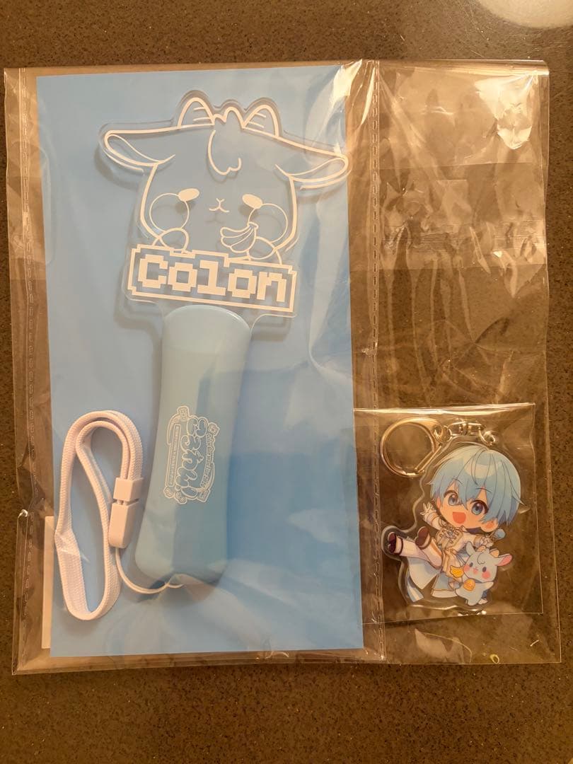 ころん ころわんあけおめライブ アップグレード特典 ペンライト アクキー 1/3