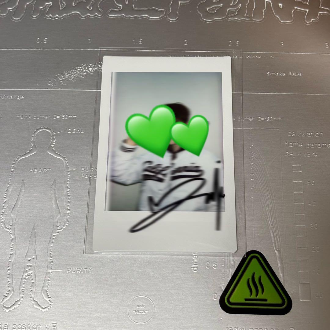 ALL(H)OURS ユミン beatroad ヨントン サインポラロイド