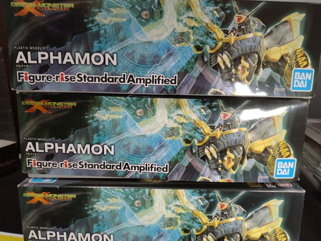 新品訳あり Amplified アルファモン 3点セット