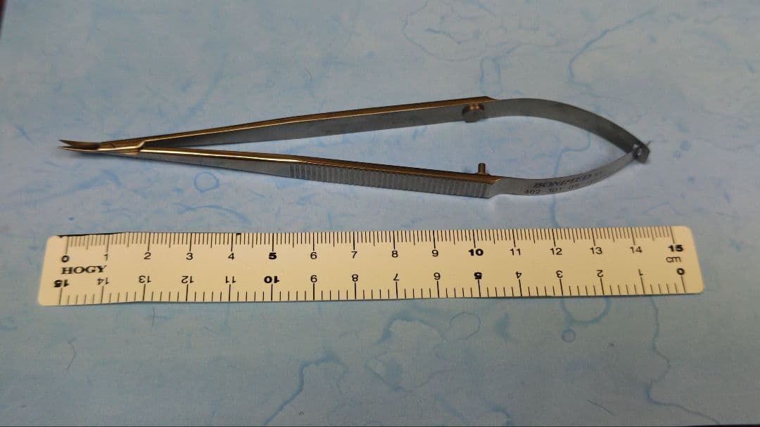 マイクロ剪刀　弯曲　 マイクロサージェリー　手術　形成外科　脳外科