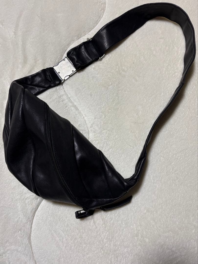 極美品trippen トリッペン　ボディバッグ　ブラック　バッグ