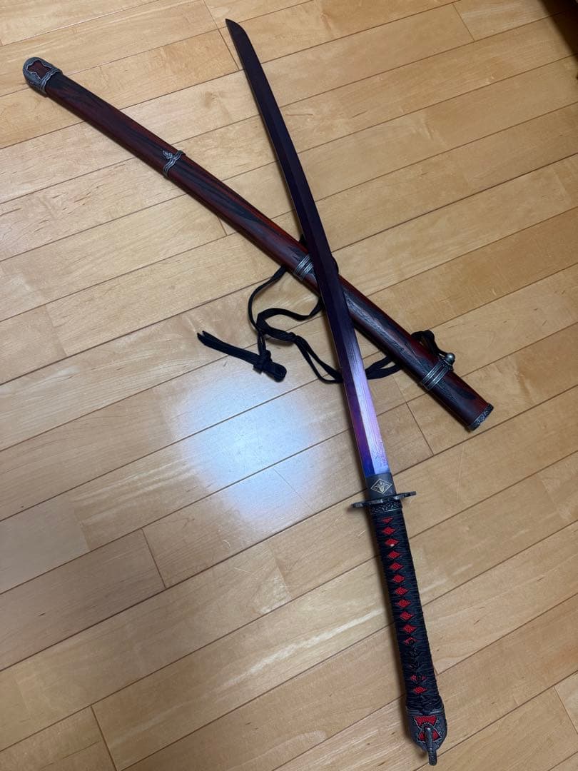新品　日本刀　模造刀　美術刀　コスプレ　刀剣　武具 金属 楽天市場】日本刀 黒石目 大刀 美術刀剣 新デザイン侍刀 武将コスプレ