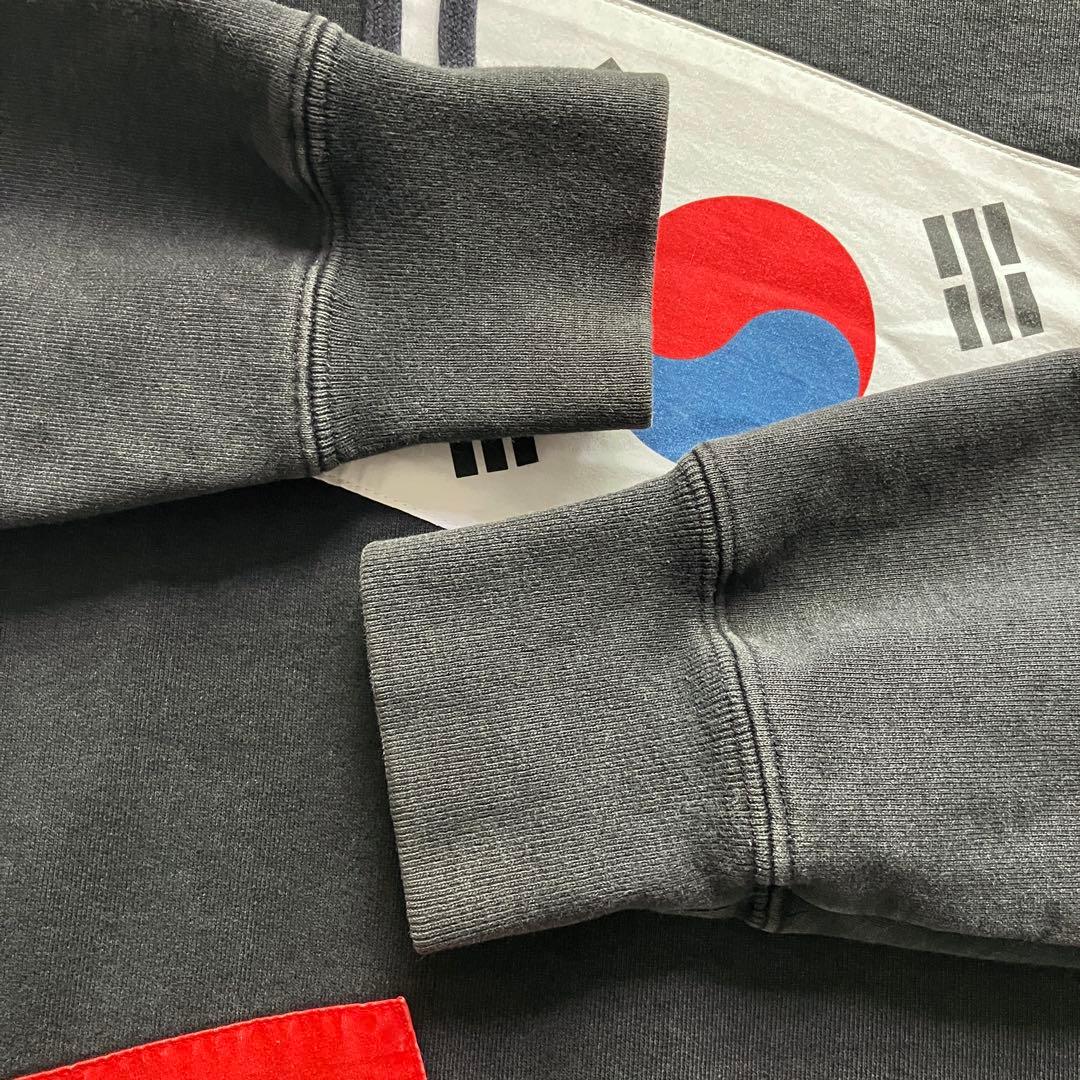 美品】Supreme パーカー 国旗プリント ブラック 黒 Mサイズ カナダ製