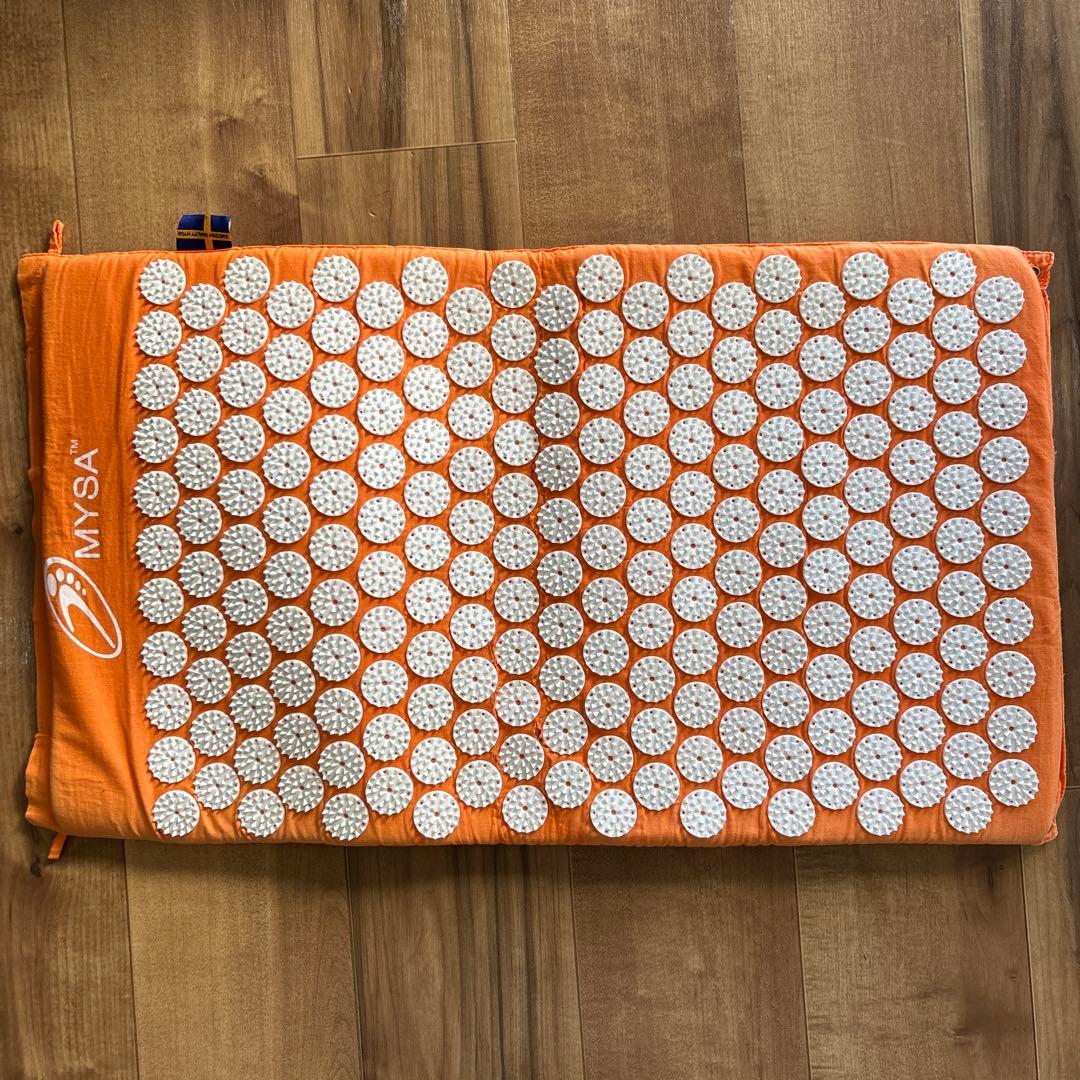 MYSA shakti風　針付きマット オレンジ