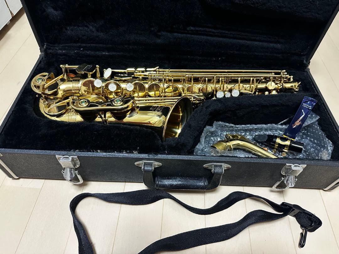 アルトサックス(ゴールド) 本体 ケース付きの通販はau PAY マーケット