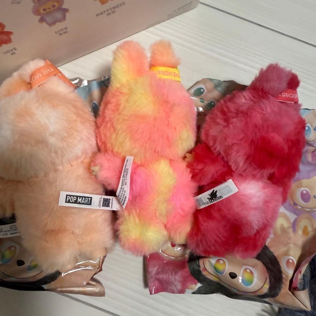 ラブブ　エナジー　3体