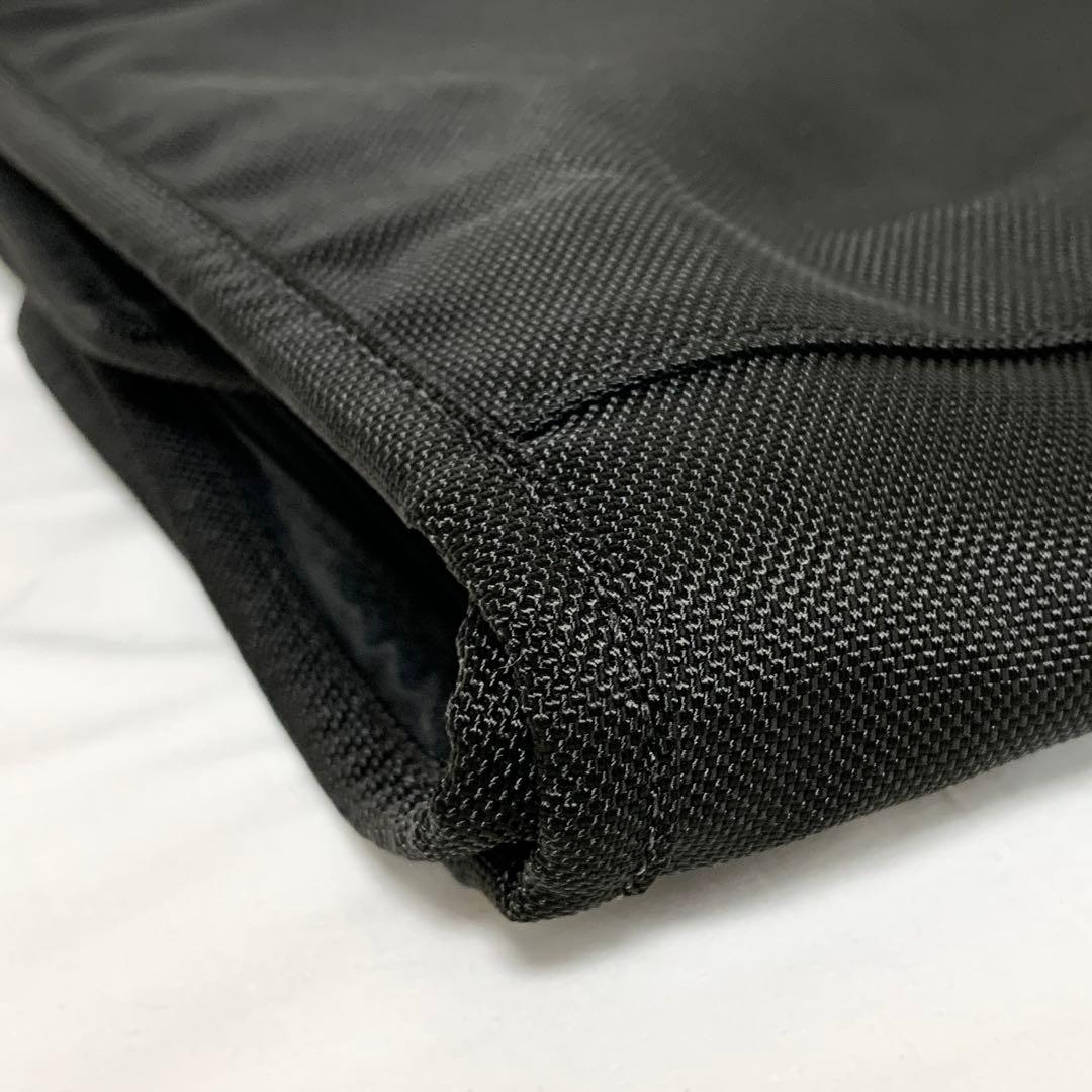 TUMI ガーメントケース 衣装バッグ 純正ロックキー付き ショルダー