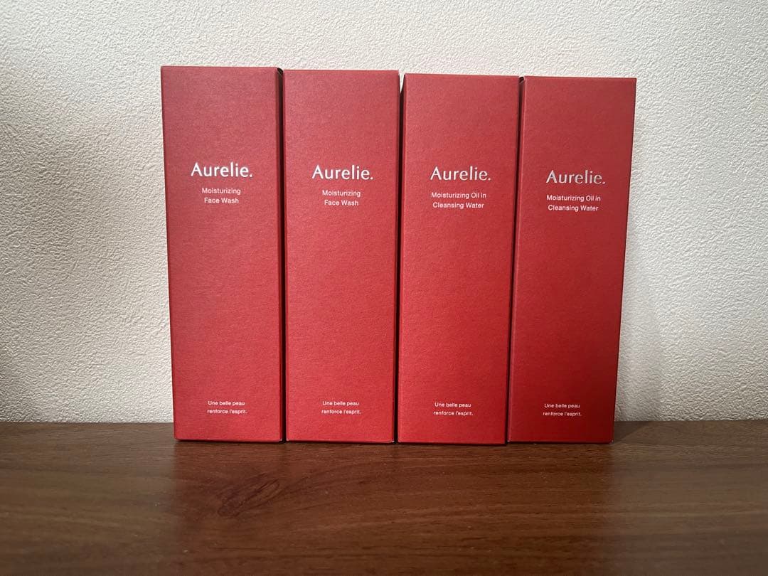 今だけセール！Aurelie. 保湿洗顔料＆クレンジング水セット
