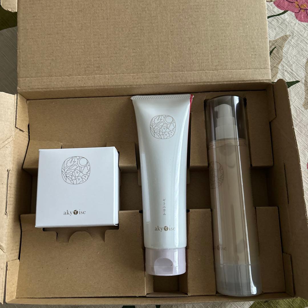 あきゅらいずスキンケアセット
