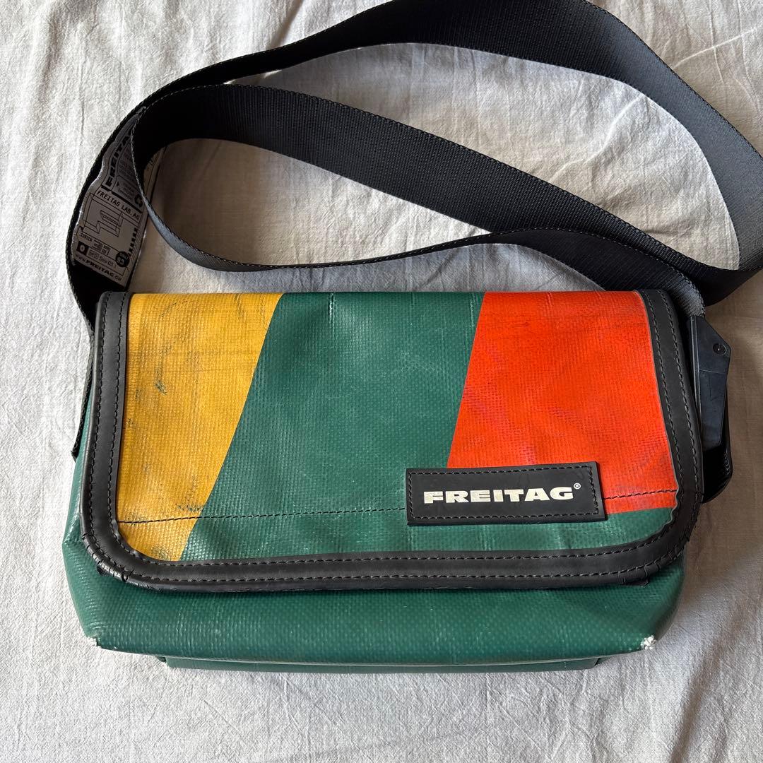 FREITAG フライターグ　Hawaii five-o