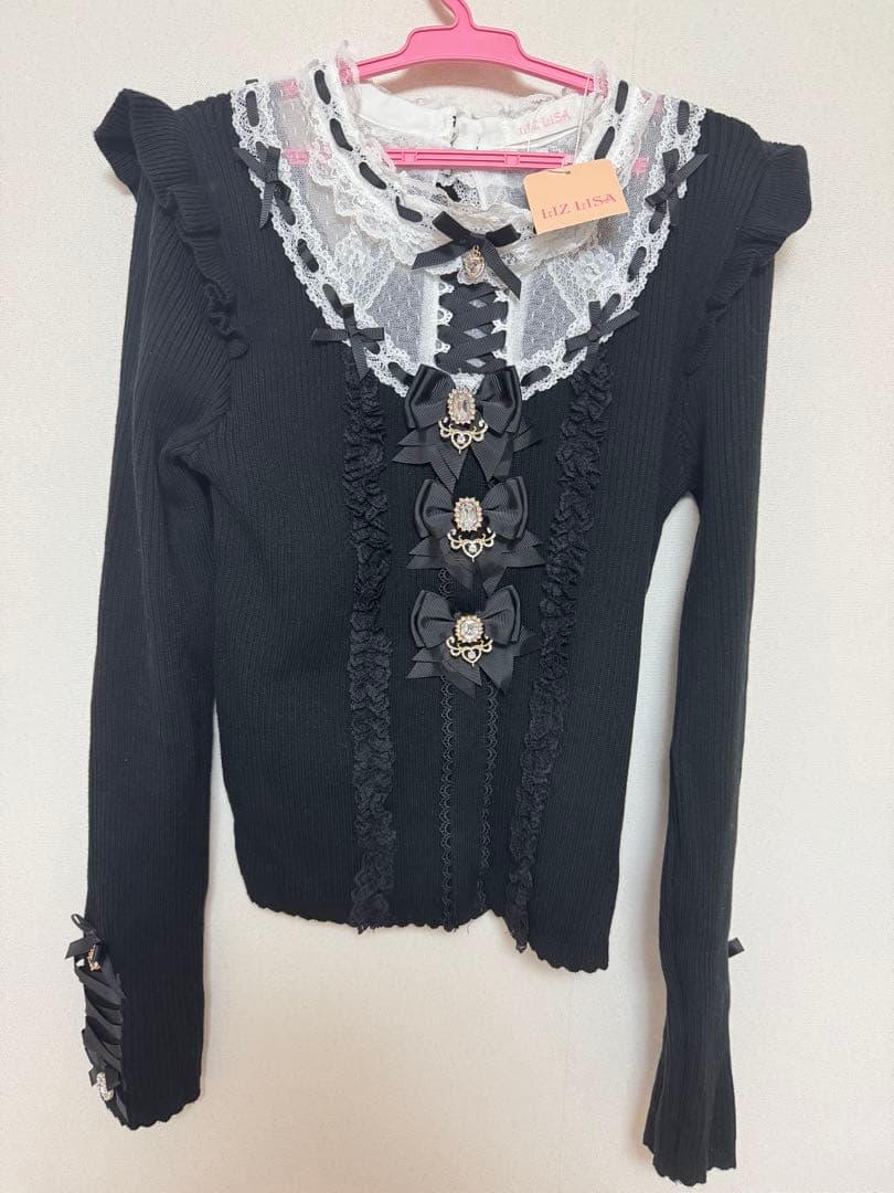 新品タグ付 リズリサ ハイゲージスピンドルニットトップス ブラック