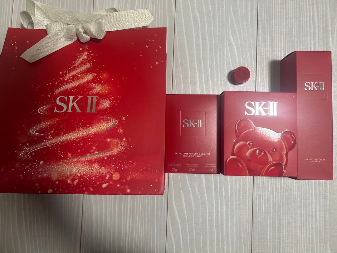 フェイシャルトリートメントエッセンス　コフレ2025 ホリデーコレクション 楽天市場】【公式】フェイシャルトリートメント エッセンス コフレ2025