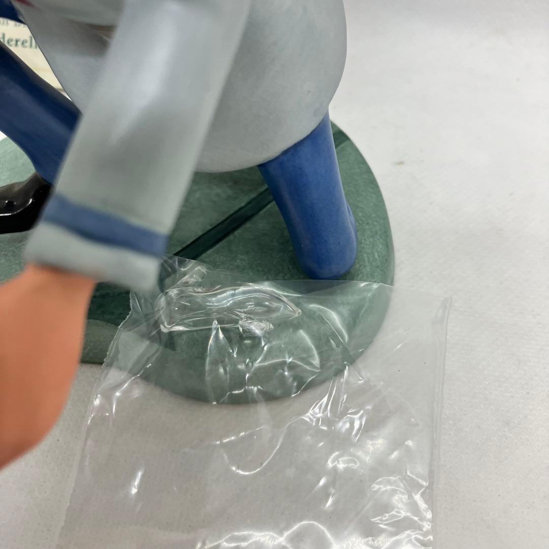 美品】ディズニーWDCC シンデレラ『大公 ガラスの靴 シンデレラを探し