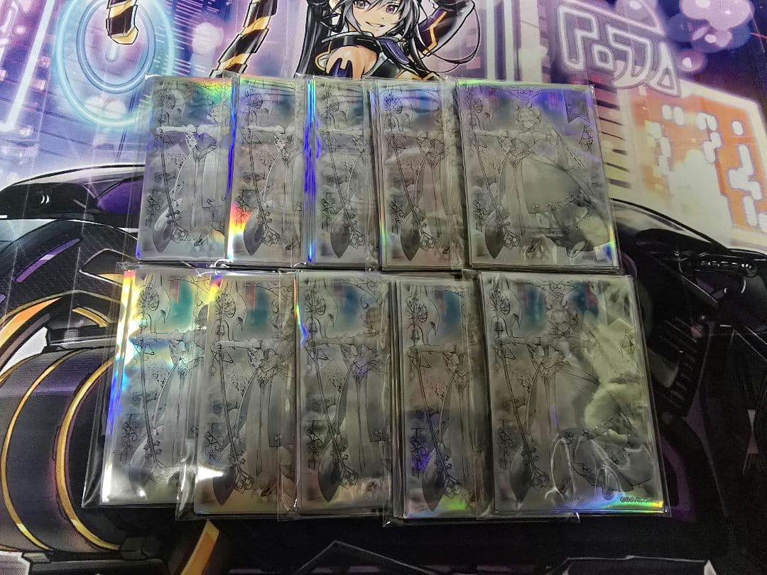 遊戯王 公式スリーブ 白銀の城のラビュリンス 10枚入り 10個 - メルカリ