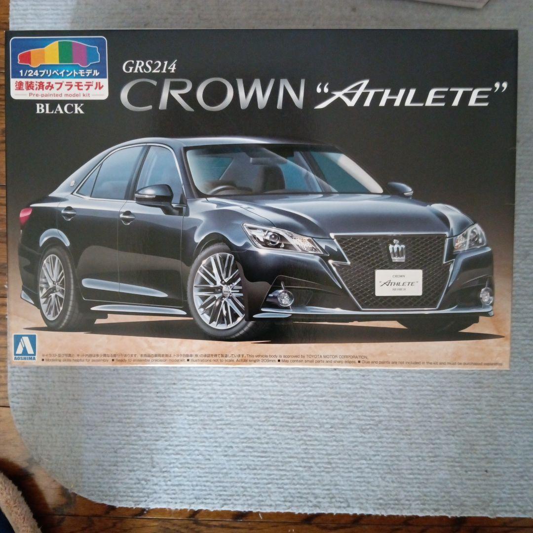 CROWN \"ATHLETE\" 1/24 プラモデルキット（ピンク・ブラック）