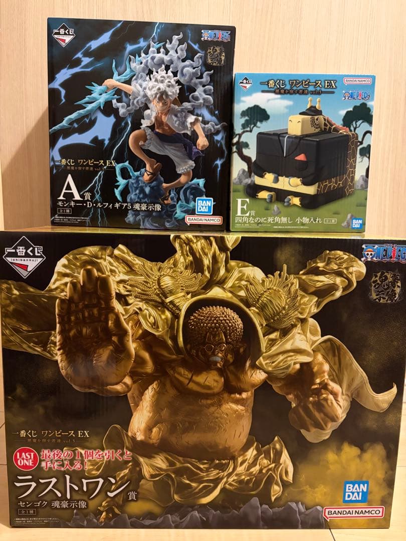 ワンピース 一番くじ　A賞E賞ラストワン賞