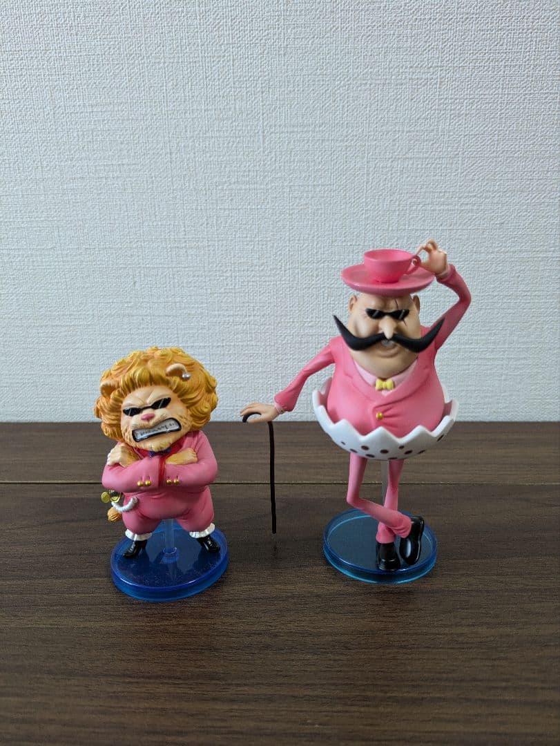 ワンピース ワーコレ ペコムズ タマゴ男爵 海外フィギュア ガレージ