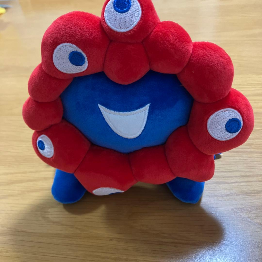 ミャクミャク 這型ぬいぐるみM - メルカリ