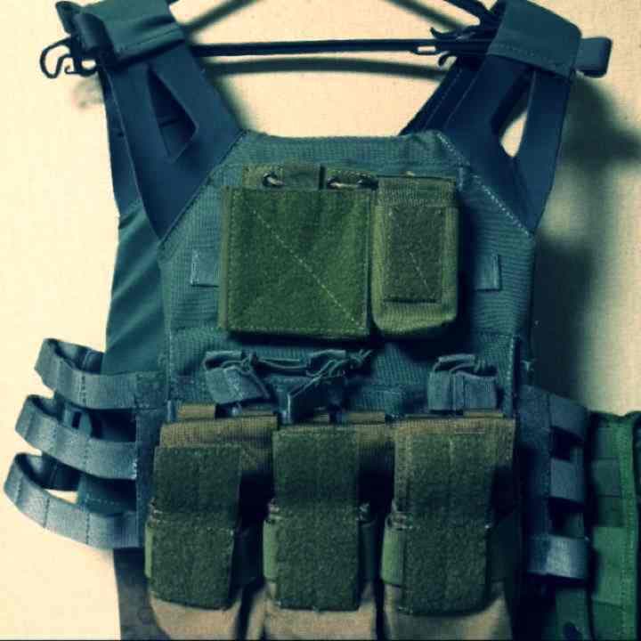 【再出品！値下げしました】タクティカルベスト！ WoSporT JPC タクティカルベスト TAN | サバゲー装備品,ベスト