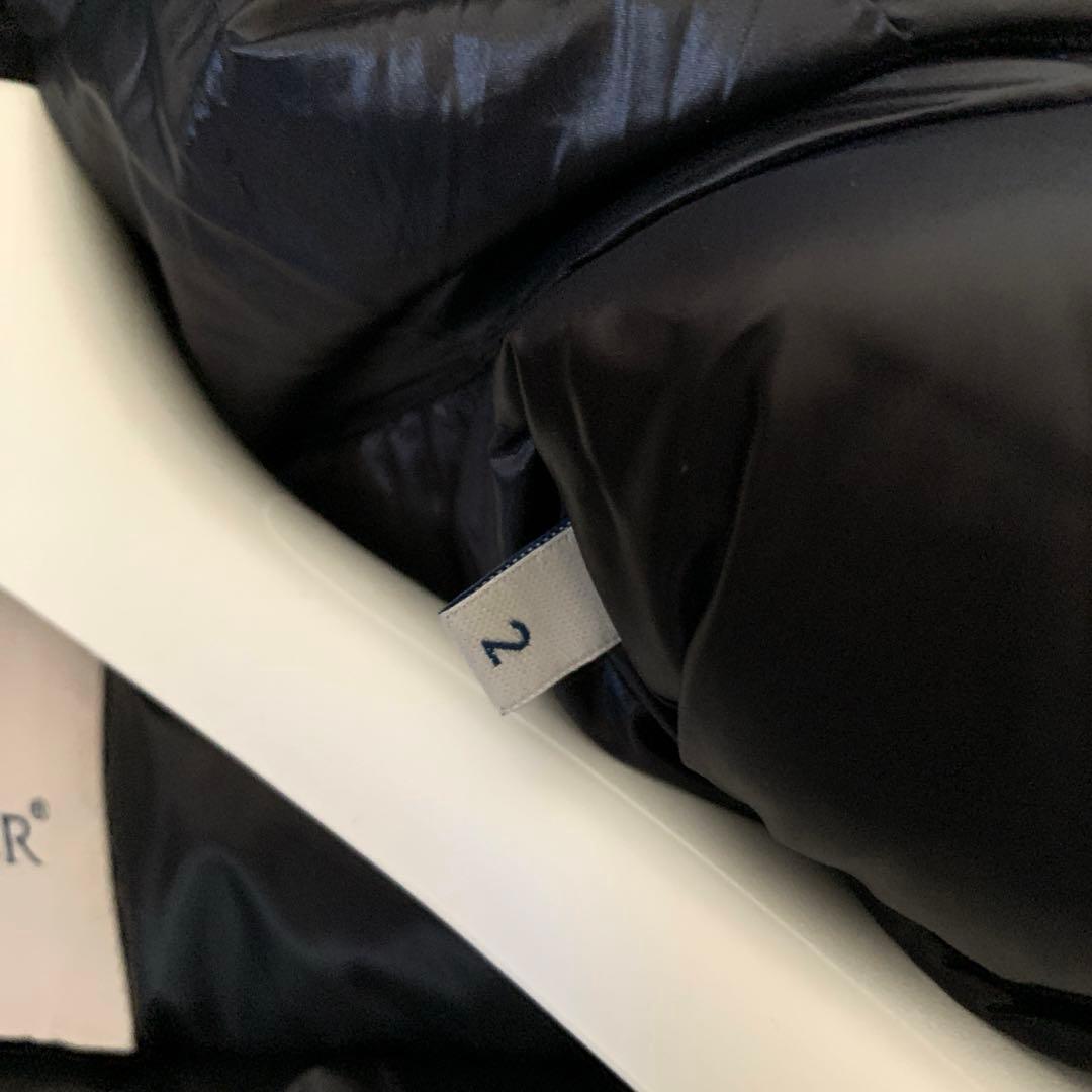 《美品》モンクレール　レディース　ダウンジャケット