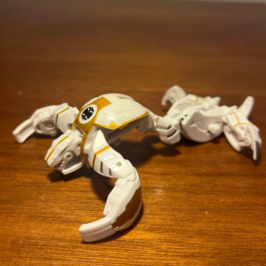 【希少】爆丸 架ゲザード ホワイト ver.