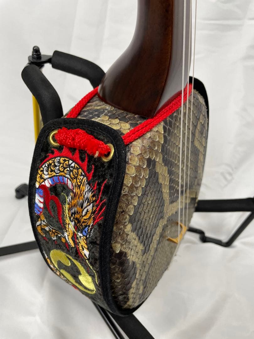 宮古木工芸 與儀栄功作 縞黒檀/カマゴン 棹/三線 - メルカリ