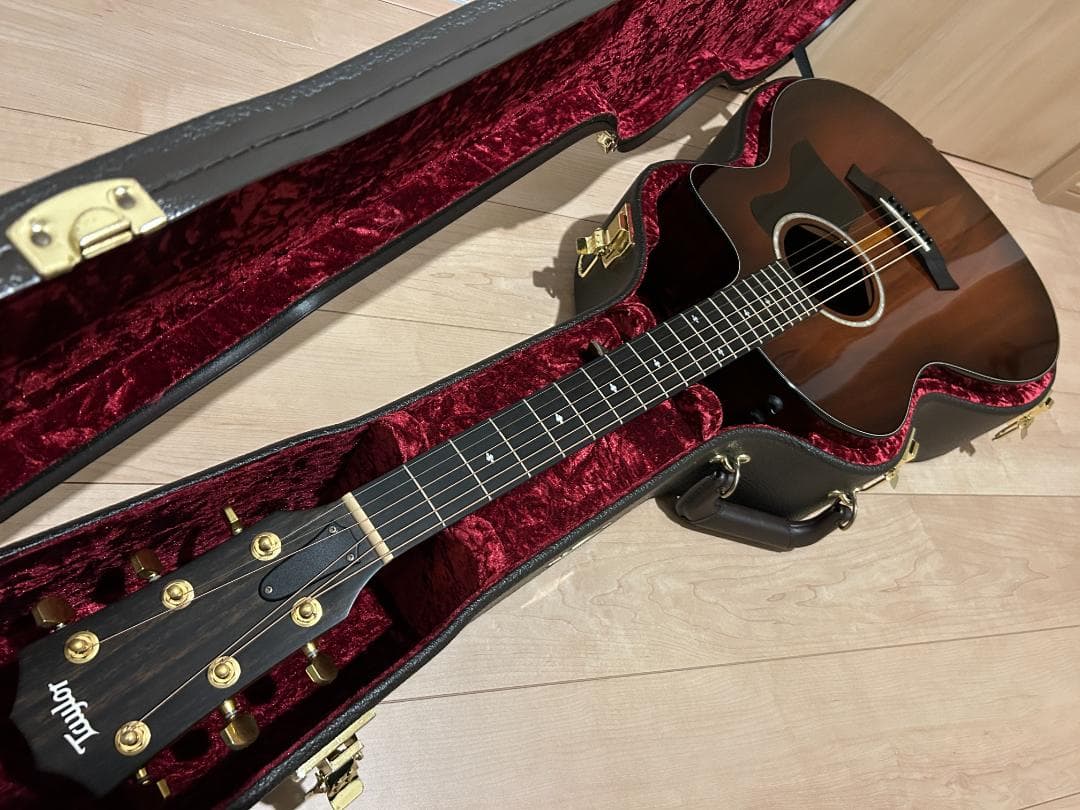 美品　Taylor 224CE-K DLX テイラー コア ハードケース付