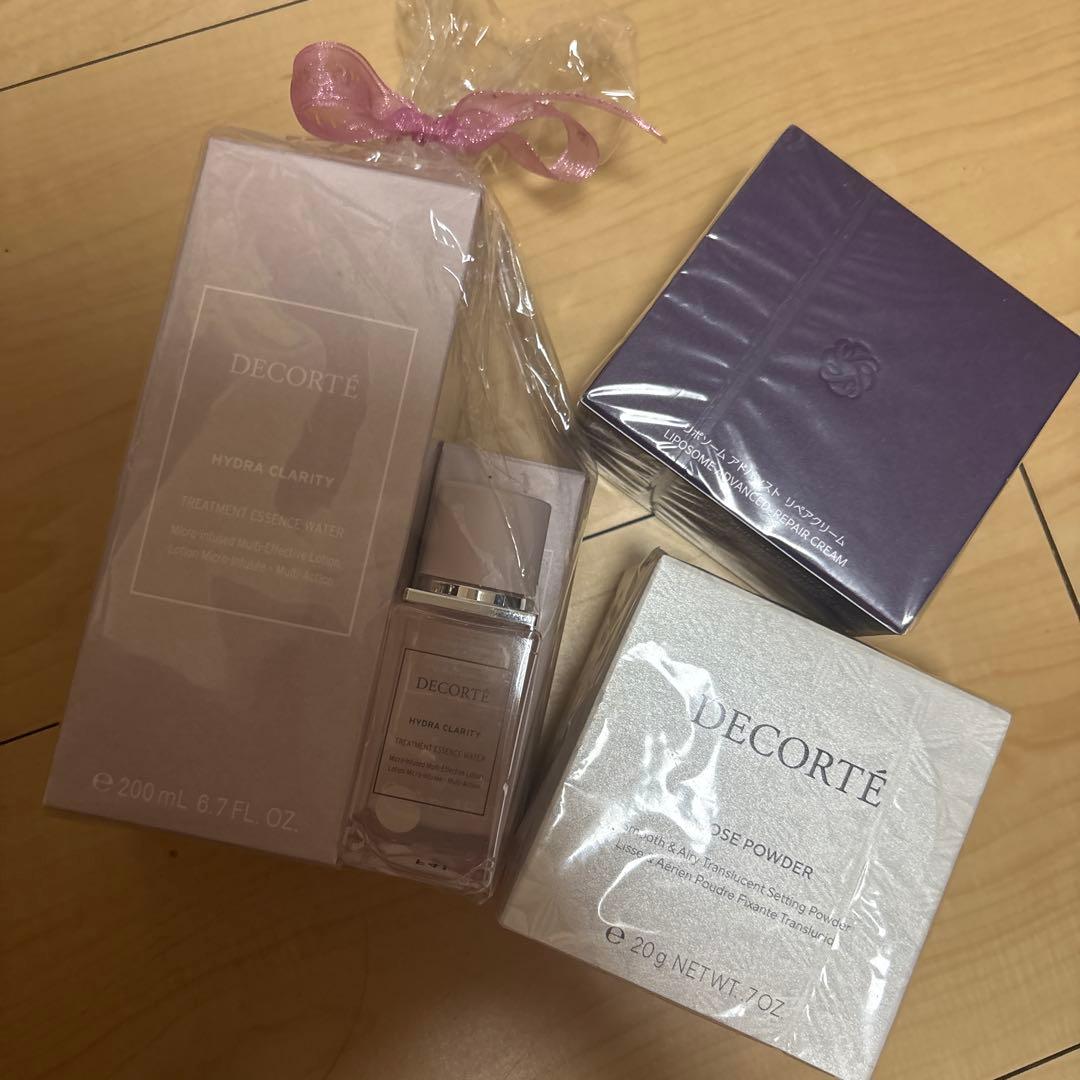 あ*ん様 コスメデコルテ　化粧水　クリーム　パウダーセット