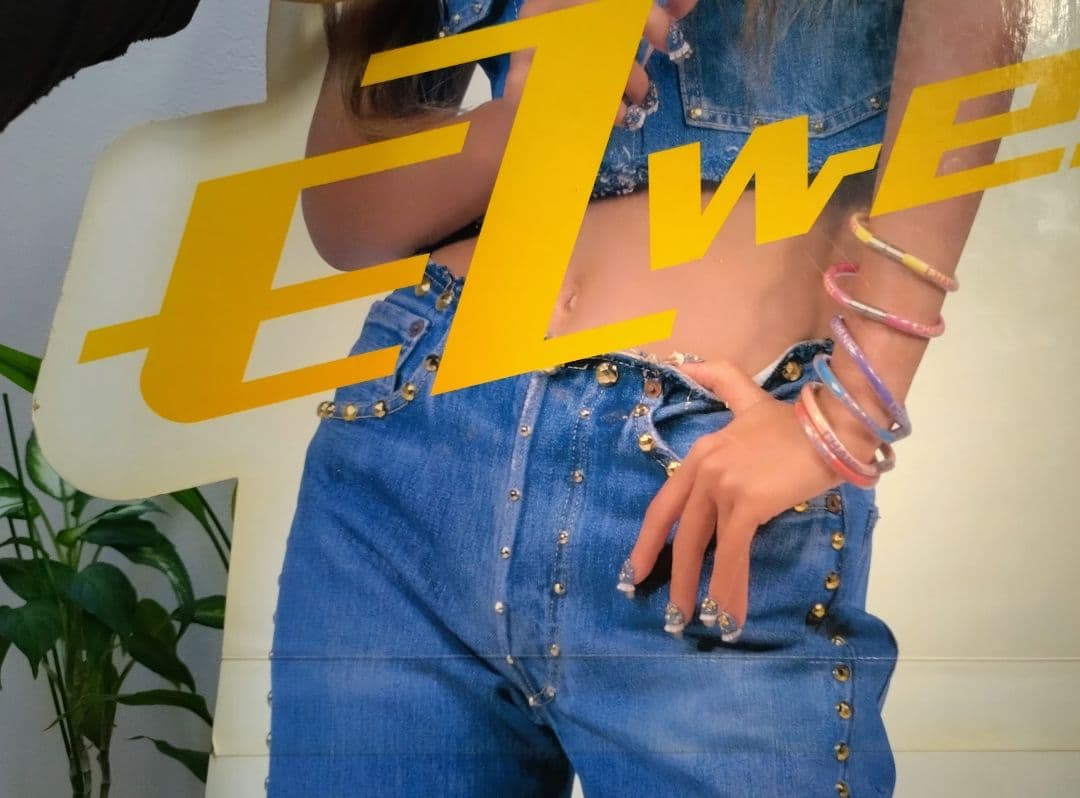 超レア ギャルあゆ 浜崎あゆみ等身大パネル TUーKA - メルカリ