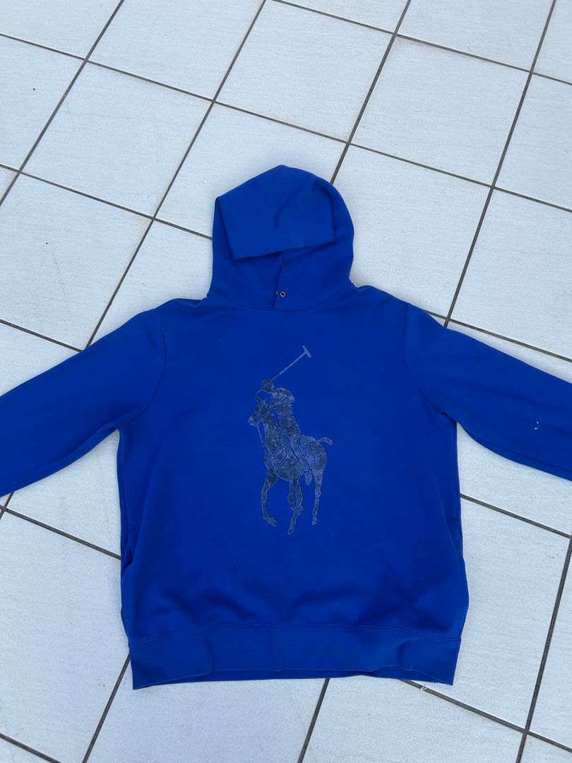 ポロ馬刺繍 青色 フード付きパーカー