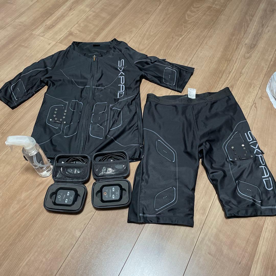 ウルフ！！ SIXPAD EMSトレーニングウェアセット 楽天市場】SIXPAD Powersuit Abs（シックスパッド パワースーツアブズ