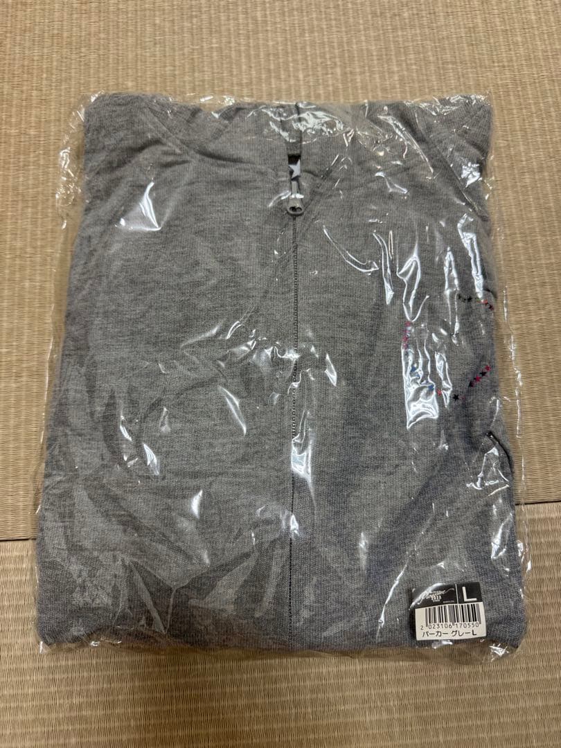 新品未開封　B'z Pleasure 2023 パーカー Amazon.co.jp: B'z Pleasure 2023 -STARS- ジップパーカー グレー L