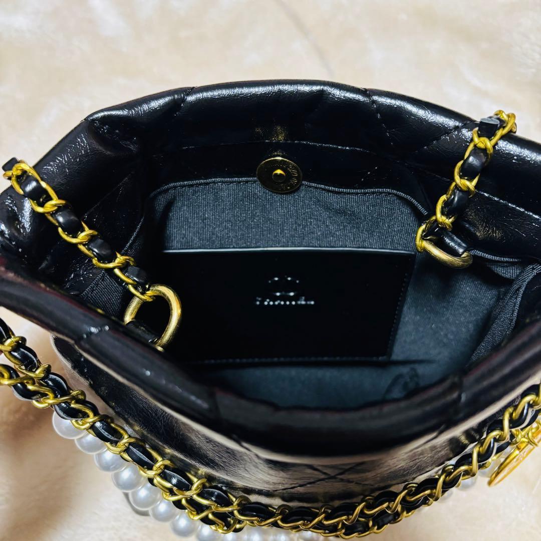 s*g様 CHANELノベルティチェーンショルダー2wayバッグエナメル加工