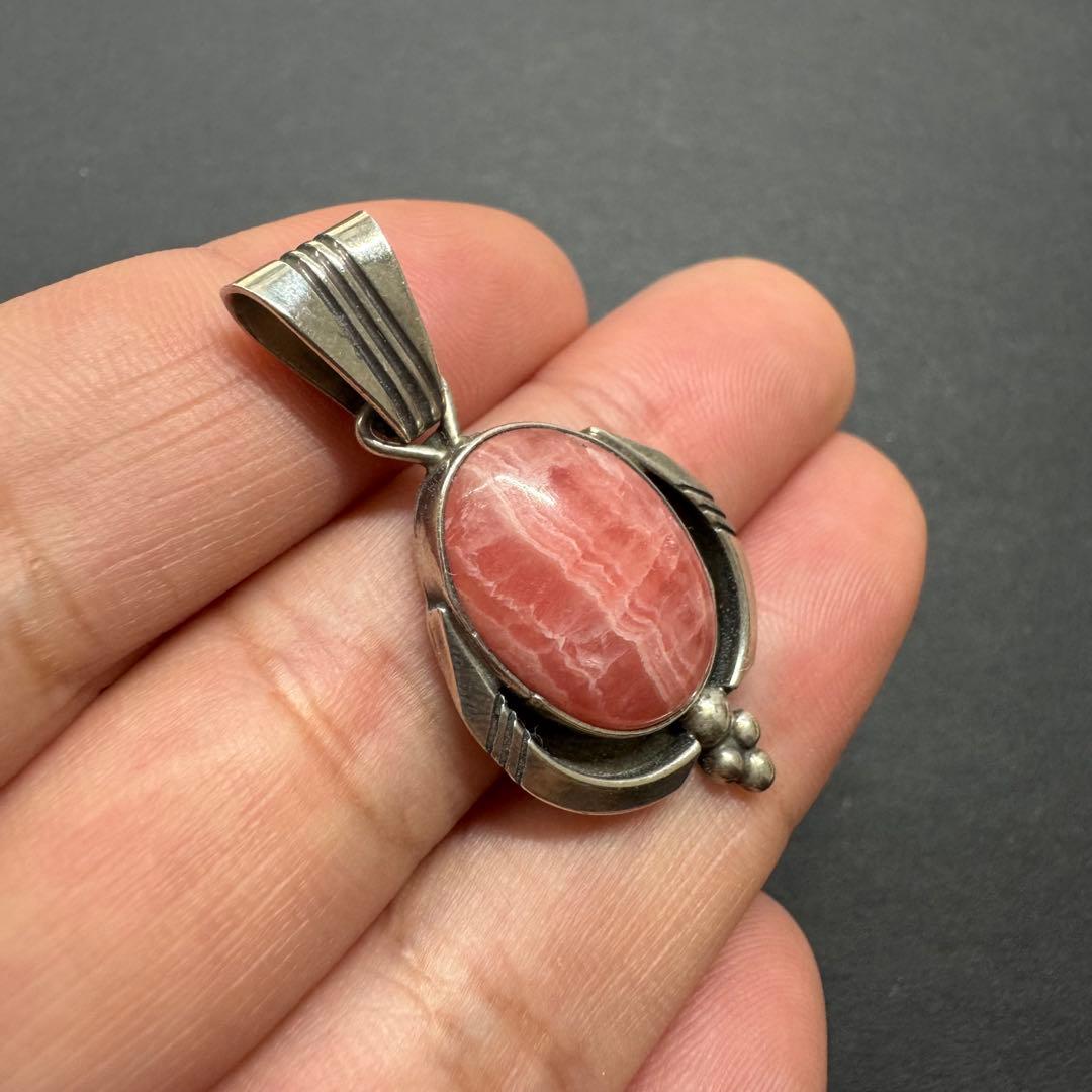 Robert Becenti NAVAJO】インカローズ ペンダントトップ - メルカリ