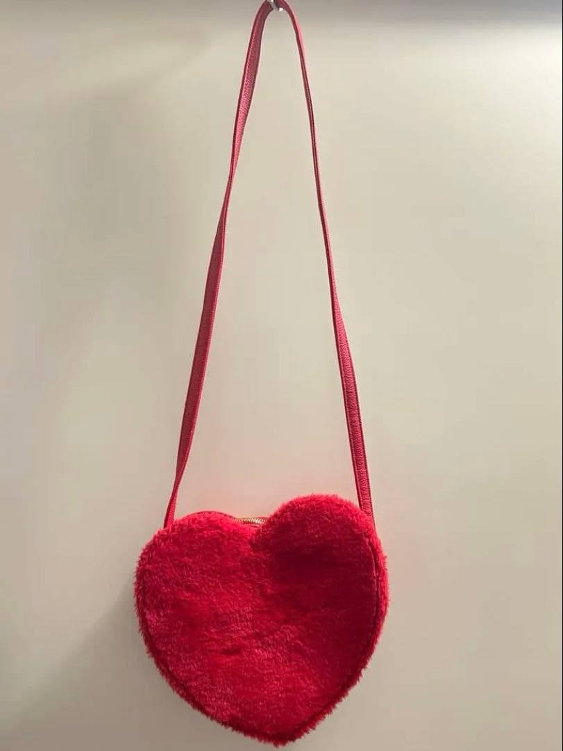 MILK ハートバッグ ファーショルダー ポシェット 赤 レッド - メルカリ