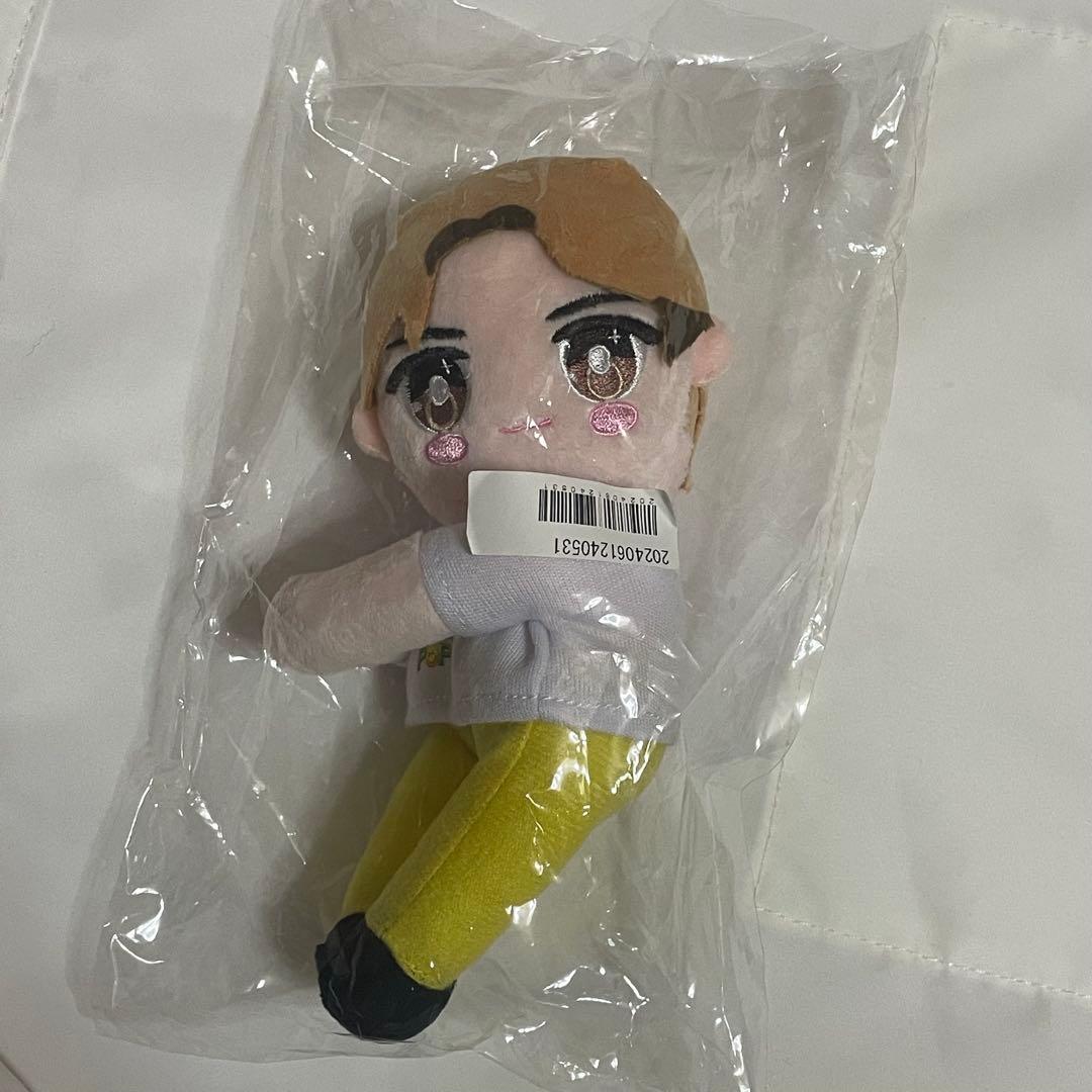 M!LK どこでもだっこぬい 吉田仁人くん - メルカリ