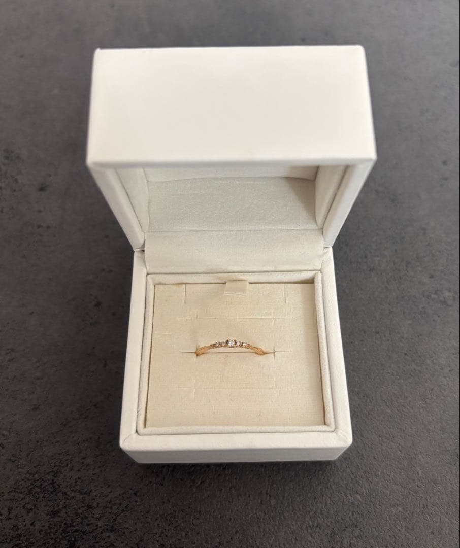 《31日まで限定価格》agete K10ダイヤモンドリング