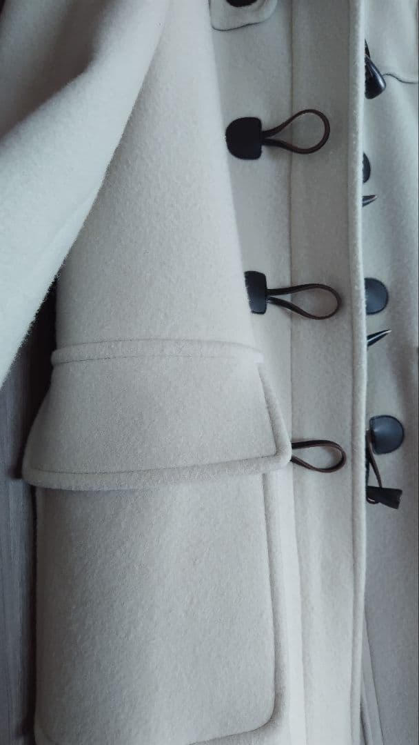 美品】ブルーレーベルクレストブリッジ ダッフルコート ホワイト 38
